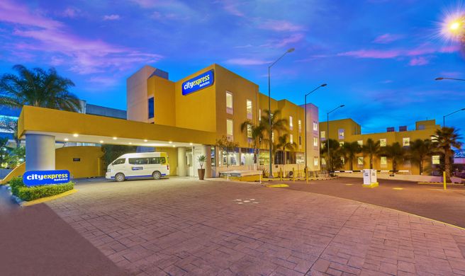 City Express by Marriott Queretaro Exterior