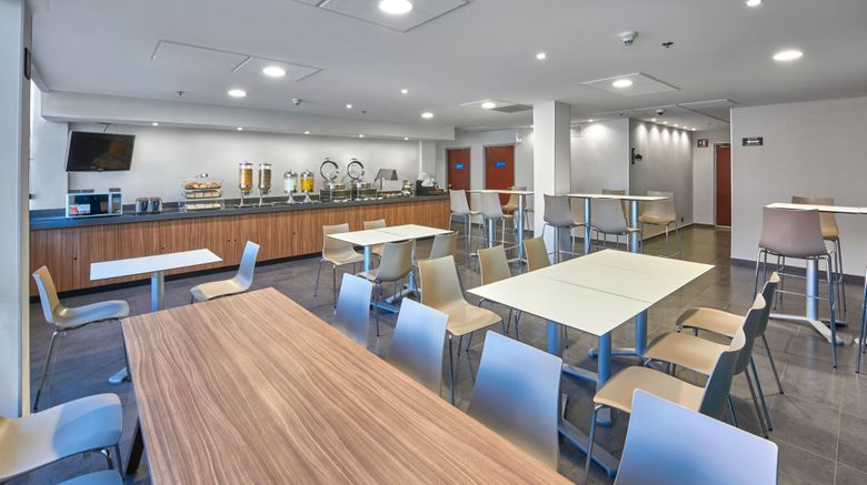 <b>City Express by Marriott Queretaro Restaurant</b>. Images powered by <a href="https://www.leonardoworldwide.com/" title="Leonardo Worldwide" target="_blank">Leonardo</a>.