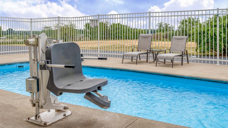 Holiday Inn Express Rensselaer Pool