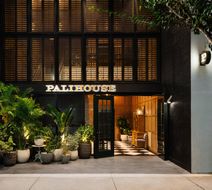 Palihouse Hyde Park Village Exterior