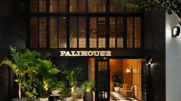 Palihouse Hyde Park Village Exterior
