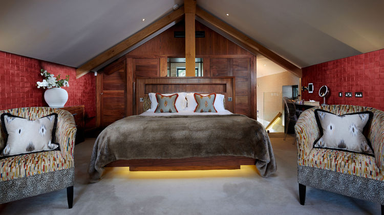 Storrs Hall Hotel Room