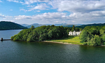 Storrs Hall Hotel