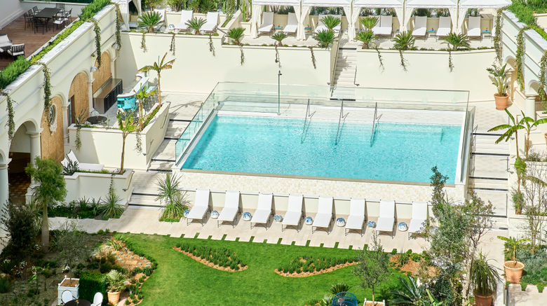 <b>Carlton Cannes, a Regent Hotel Pool</b>. Images powered by <a href="https://www.leonardoworldwide.com/" title="Leonardo Worldwide" target="_blank">Leonardo</a>.