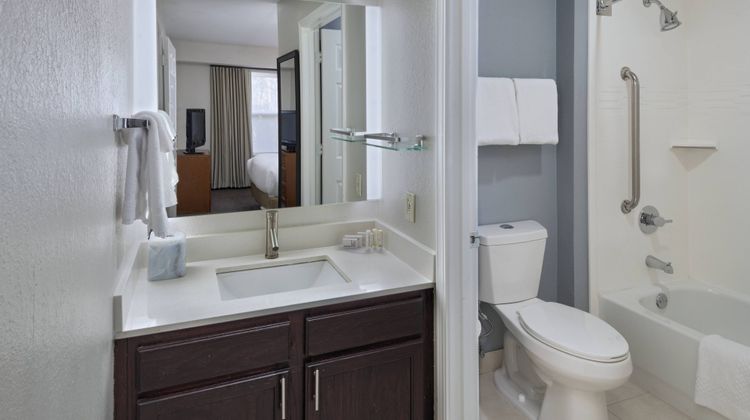 Residence Inn Shreveport Airport Room
