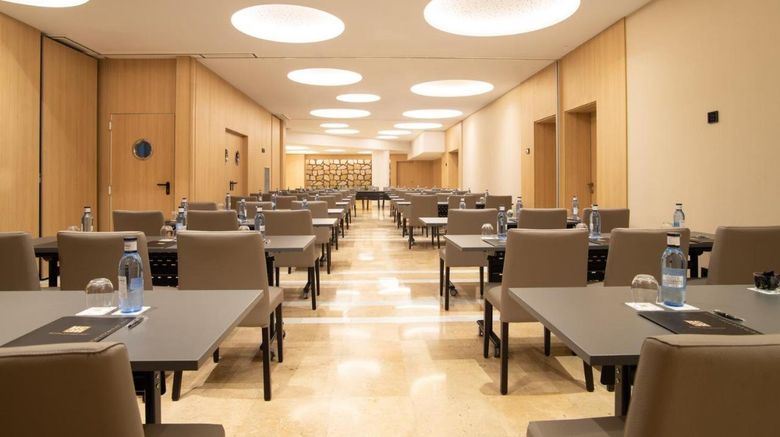 <b>Granada Center Hotel Meeting</b>. Images powered by <a href="https://www.leonardoworldwide.com/" title="Leonardo Worldwide" target="_blank">Leonardo</a>.