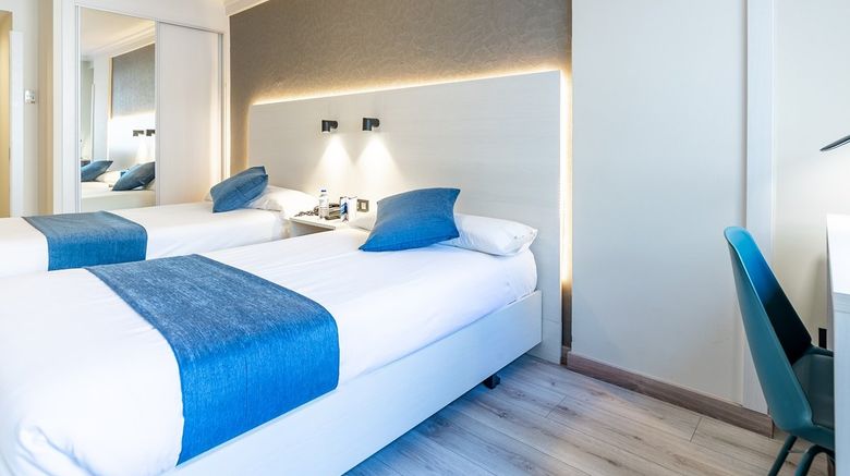 <b>Hotel Atlantico Vigo Room</b>. Images powered by <a href="https://www.leonardoworldwide.com/" title="Leonardo Worldwide" target="_blank">Leonardo</a>.