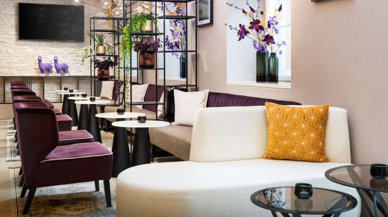 <b>Leonardo Boutique Hotel Linz City Centre Lobby</b>. Images powered by <a href="https://www.leonardoworldwide.com/" title="Leonardo Worldwide" target="_blank">Leonardo</a>.