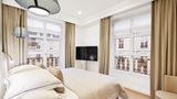 <b>Grand Hotel du Palais Royal Suite</b>. Images powered by <a href="https://www.leonardoworldwide.com/" title="Leonardo Worldwide" target="_blank">Leonardo</a>.