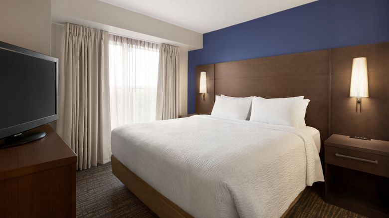 <b>Residence Inn Chicago Bloomingdale Suite</b>. Images powered by <a href="https://www.leonardoworldwide.com/" title="Leonardo Worldwide" target="_blank">Leonardo</a>.