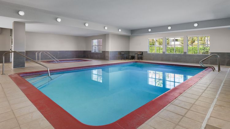 Residence Inn Palmdale Lancaster Pool