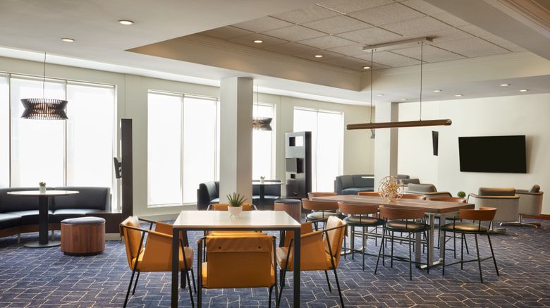 <b>Courtyard by Marriott Ottawa Downtown Restaurant</b>. Images powered by <a href="https://www.leonardoworldwide.com/" title="Leonardo Worldwide" target="_blank">Leonardo</a>.
