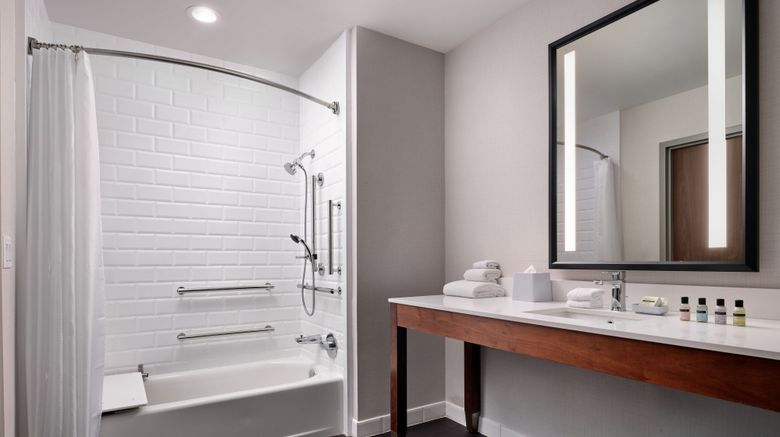 <b>Four Points By Sheraton Yuma Room</b>. Images powered by <a href="https://www.leonardoworldwide.com/" title="Leonardo Worldwide" target="_blank">Leonardo</a>.