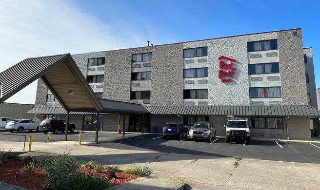 Red Roof Inn Charleston - Dunbar Exterior