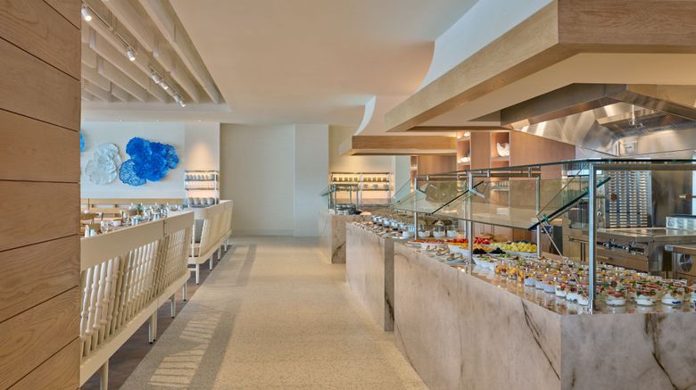 <b>The Westin St Thomas Beach Resort & Spa Restaurant</b>. Images powered by <a href="https://www.leonardoworldwide.com/" title="Leonardo Worldwide" target="_blank">Leonardo</a>.