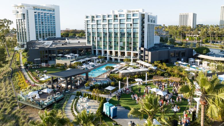VEA Newport Beach, a Marriott Resort Exterior. Images powered by <a href="https://www.leonardoworldwide.com" target="_blank" rel="noopener">Leonardo</a>.