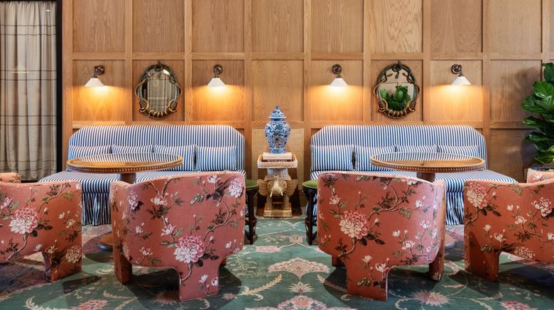 <b>Palihouse Hyde Park Village Lobby</b>. Images powered by <a href="https://www.leonardoworldwide.com/" title="Leonardo Worldwide" target="_blank">Leonardo</a>.