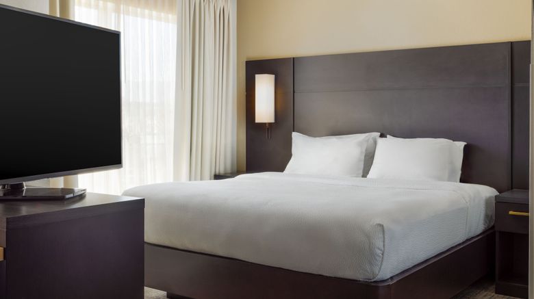 <b>Residence Inn Corona Riverside Suite</b>. Images powered by <a href="https://www.leonardoworldwide.com/" title="Leonardo Worldwide" target="_blank">Leonardo</a>.