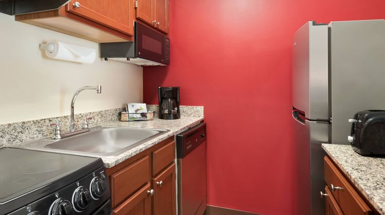 TownePlace Suites Boca Raton Room