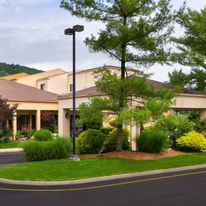 Courtyard Mahwah
