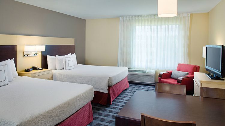 TownePlace Suites Fayetteville North Suite