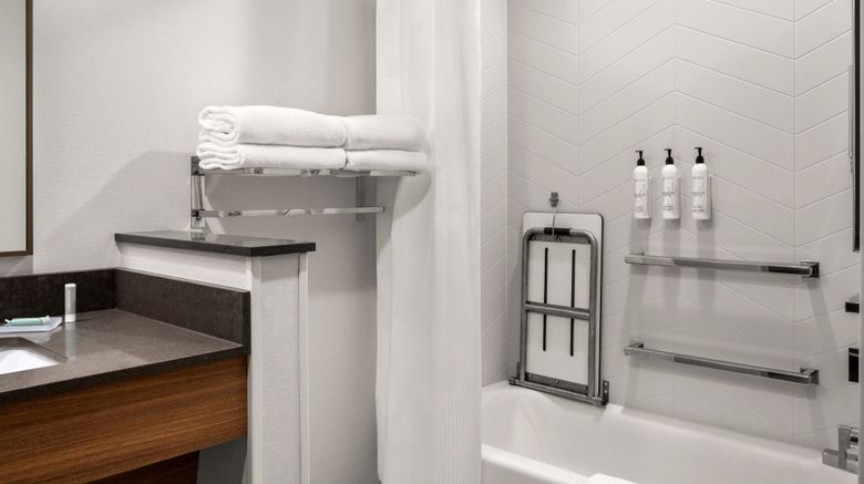 <b>Fairfield Inn & Suites Baraboo Room</b>. Images powered by <a href="https://www.leonardoworldwide.com/" title="Leonardo Worldwide" target="_blank">Leonardo</a>.