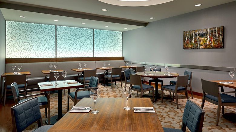<b>The Westin Calgary Restaurant</b>. Images powered by <a href="https://www.leonardoworldwide.com/" title="Leonardo Worldwide" target="_blank">Leonardo</a>.