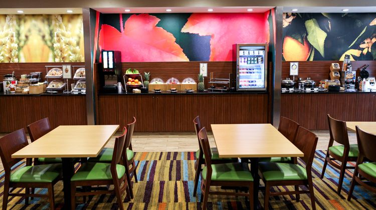 Fairfield Inn & Suites Rockingham Restaurant