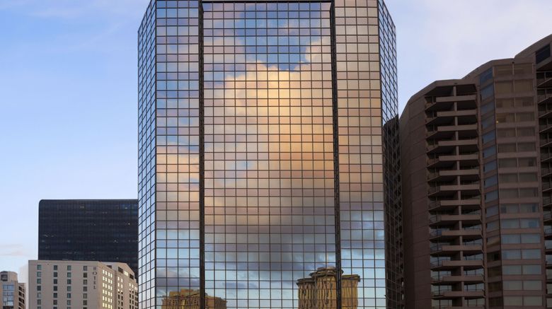<b>Le Meridien New Orleans Exterior</b>. Images powered by <a href="https://www.leonardoworldwide.com/" title="Leonardo Worldwide" target="_blank">Leonardo</a>.