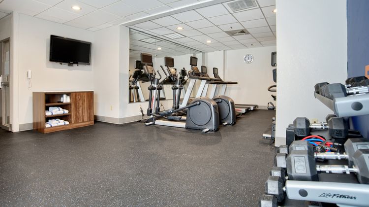 Holiday Inn Express & Suites I-65 Health Club