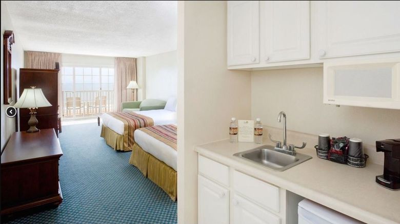 <b>Paradise Plaza Inn Room</b>. Images powered by <a href="https://www.leonardoworldwide.com/" title="Leonardo Worldwide" target="_blank">Leonardo</a>.