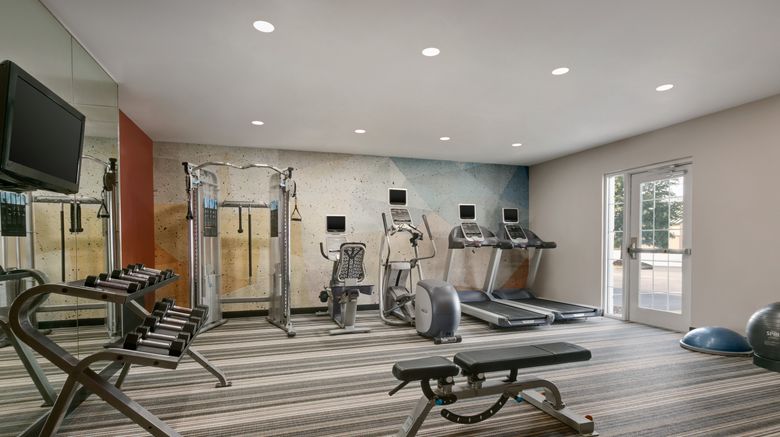<b>Candlewood Suites Health Club</b>. Images powered by <a href="https://www.leonardoworldwide.com/" title="Leonardo Worldwide" target="_blank">Leonardo</a>.
