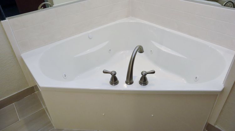 Holiday Inn Express Hotel & Suites Room