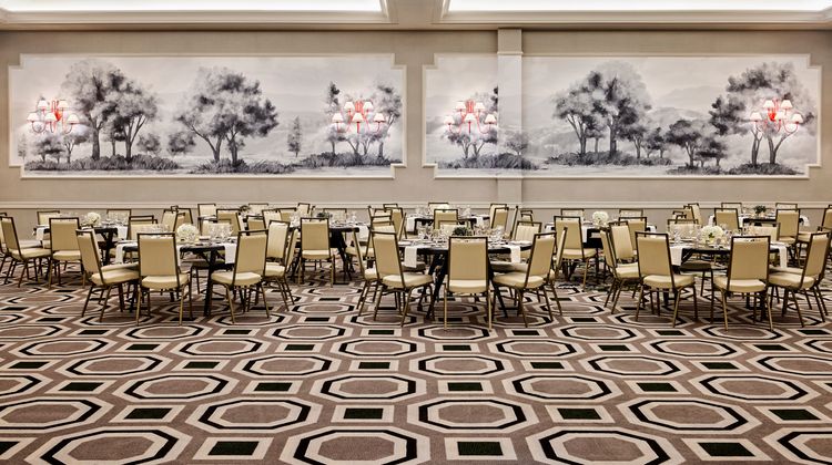 Omni Charlottesville Hotel Ballroom