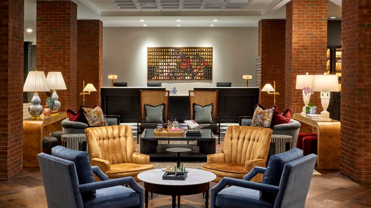 Omni Charlottesville Hotel Lobby