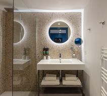 Staybridge Suites Cannes Centre Room