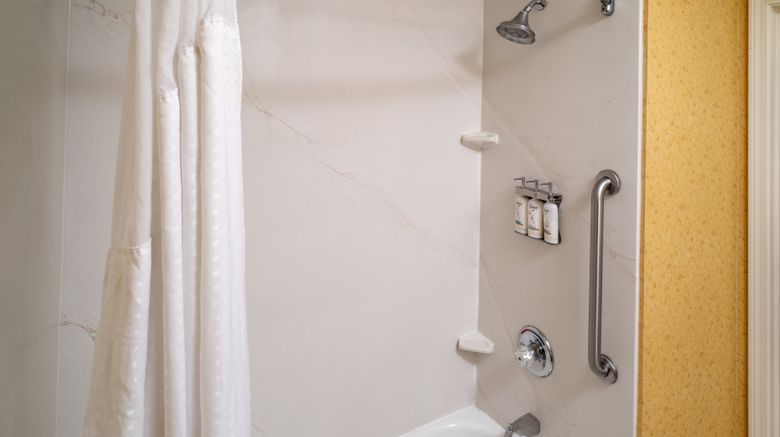 <b>Holiday Inn Express & Suites Hazard Room</b>. Images powered by <a href="https://www.leonardoworldwide.com/" title="Leonardo Worldwide" target="_blank">Leonardo</a>.