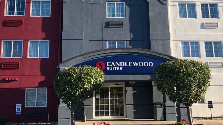 Candlewood Suites Exterior. Images powered by <a href="https://www.leonardoworldwide.com" target="_blank" rel="noopener">Leonardo</a>.