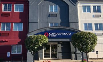 Candlewood Suites