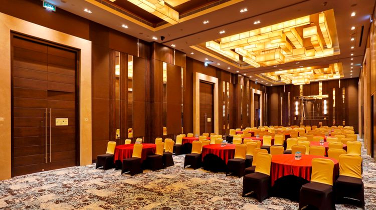 Holiday Inn Chennai OMR IT Expressway Ballroom