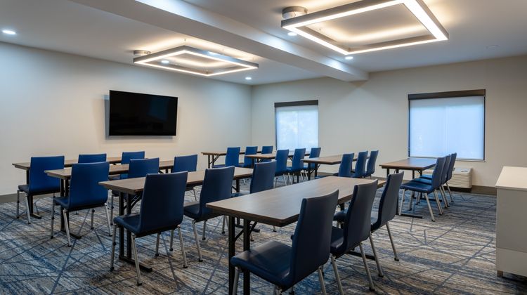 Holiday Inn Express Hotel & Suites Meeting