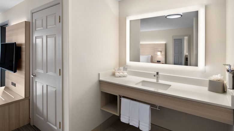 <b>Holiday Inn Express Ft Bragg Room</b>. Images powered by <a href="https://www.leonardoworldwide.com/" title="Leonardo Worldwide" target="_blank">Leonardo</a>.