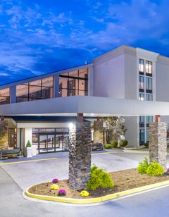 Candlewood Suites Roanoke Airport