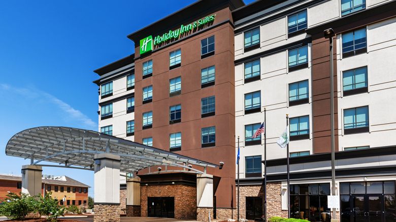 <b>Holiday Inn & Suites Tulsa South Exterior</b>. Images powered by <a href="https://www.leonardoworldwide.com/" title="Leonardo Worldwide" target="_blank">Leonardo</a>.