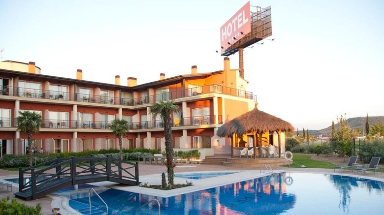 <b>Hotel Isla de la Garena Pool</b>. Images powered by <a href="https://www.leonardoworldwide.com/" title="Leonardo Worldwide" target="_blank">Leonardo</a>.