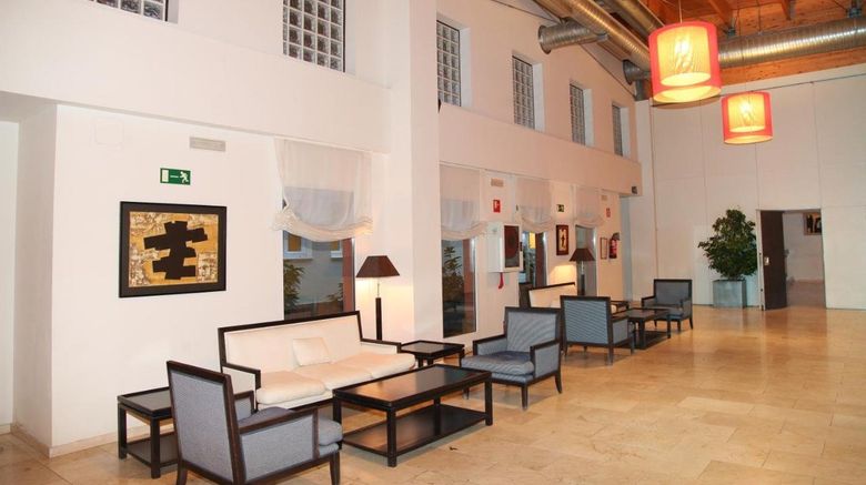 <b>Hotel Isla de la Garena Lobby</b>. Images powered by <a href="https://www.leonardoworldwide.com/" title="Leonardo Worldwide" target="_blank">Leonardo</a>.