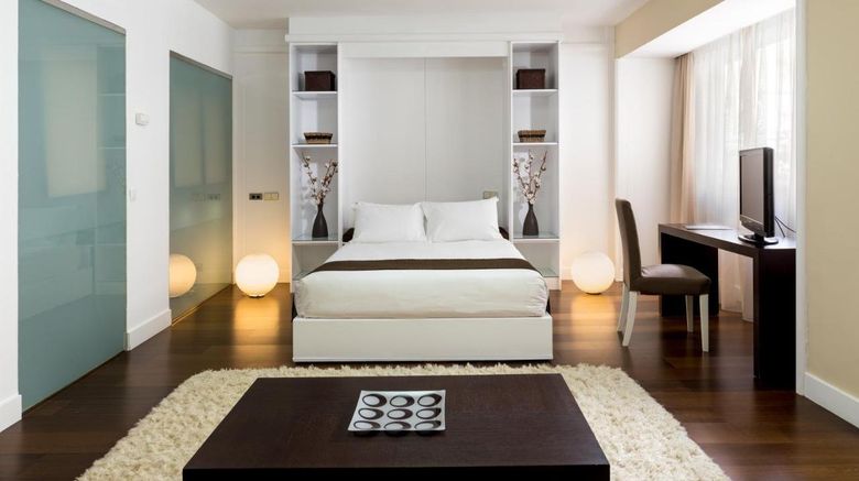 <b>1881 Madrid Ventas Room</b>. Images powered by <a href=https://www.travelagewest.com/Hotels/Madrid/