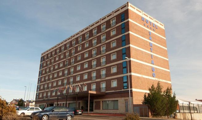 Hotel Santiago Leon Exterior