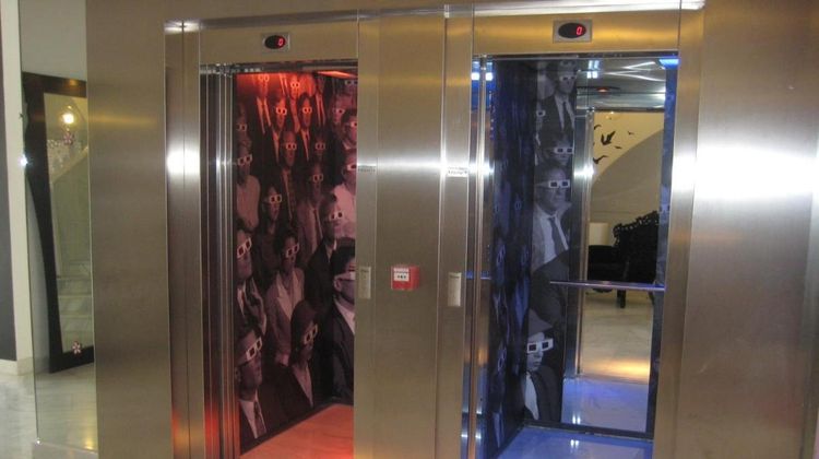 Dormirdcine Lobby