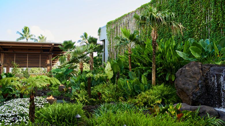 <b>1 Hotel Hanalei Bay Lobby</b>. Images powered by <a href="https://www.leonardoworldwide.com/" title="Leonardo Worldwide" target="_blank">Leonardo</a>.